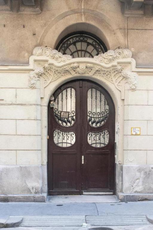 Colton Budapest Révay Apartments Esterno foto